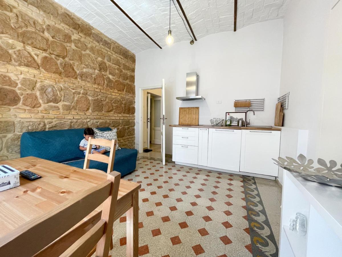 Cairoli Boutique Apartment Rom Exteriör bild
